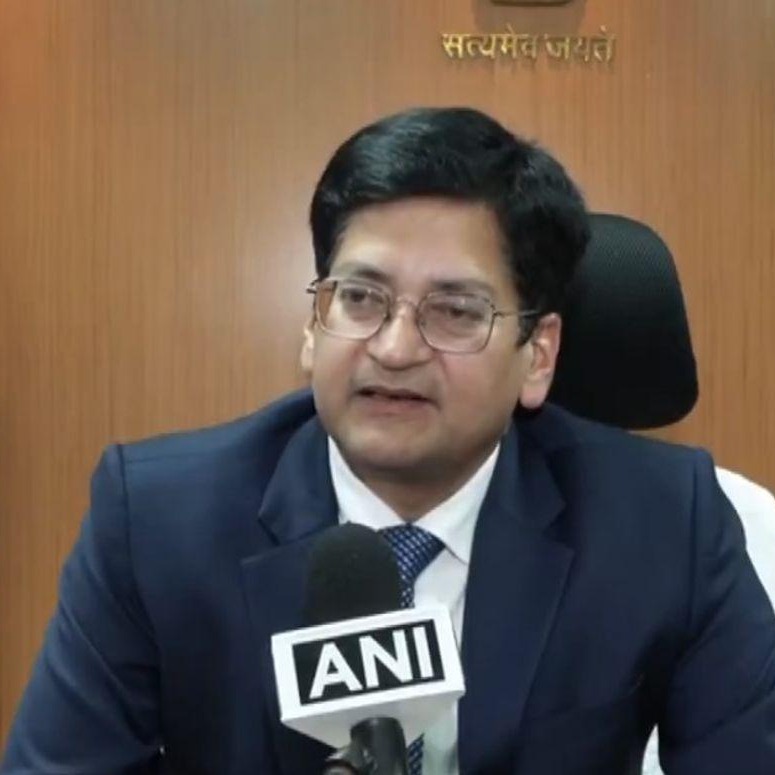 Shri Amitesh Sinha